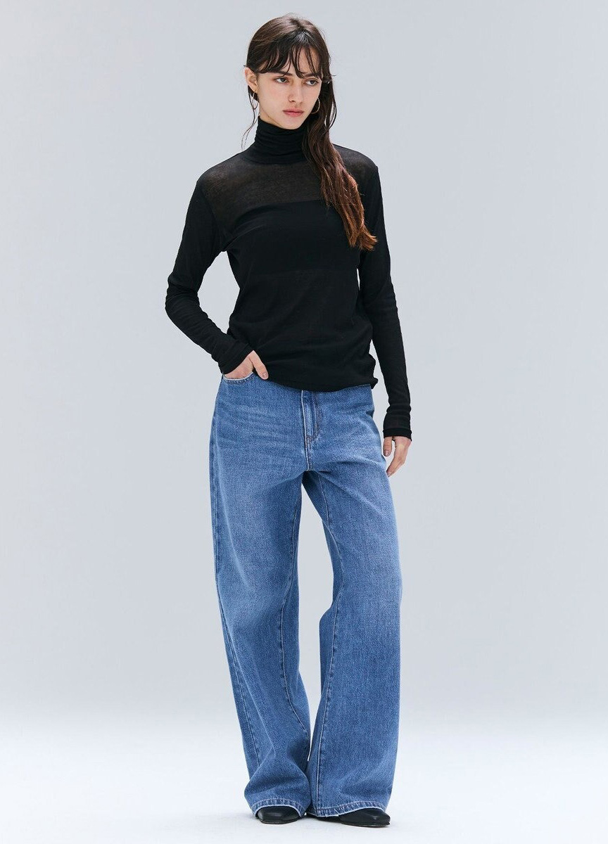 透膚絲光經典高領上衣